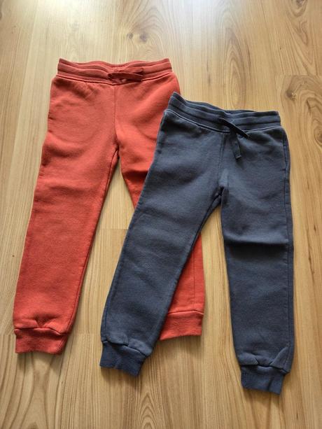 2x tepláky, h&m,116