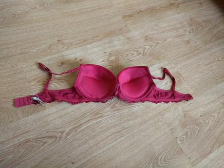 Saténová podprsenka - vystužená push-up, secret possessions,75c