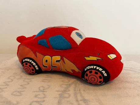 Predám plyšovú hračku bleskový mcqueen, 