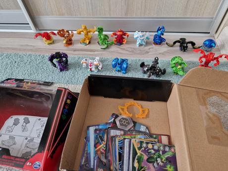 Bakugani a  bakugan aréna, 