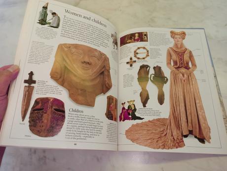 Eyewitness - castle, 