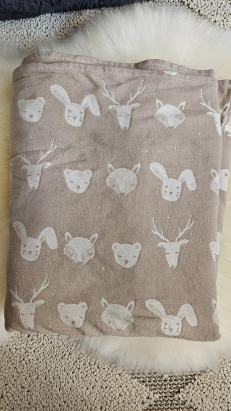 Šatka na nosenie sestrice, sestrice