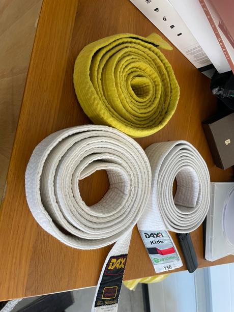 Opasok na karate/judo,