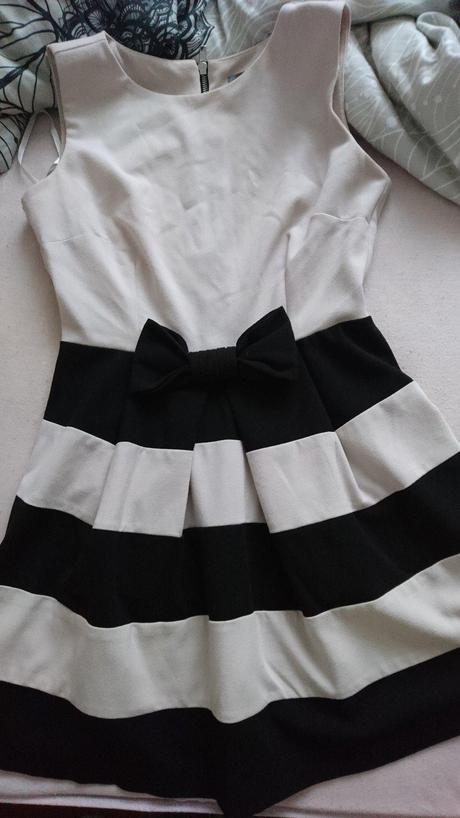 Cierne volanove letne, tally weijl,s