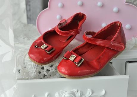 Červené lakovky-28, 28