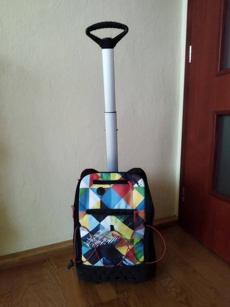 Školská taška na kolieskach, 
