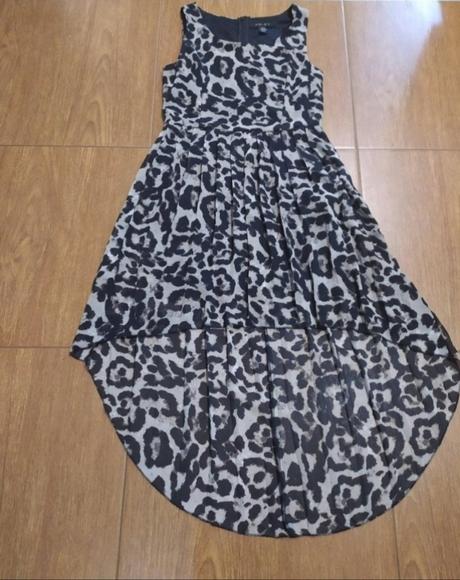 Leo šaty, new yorker,36