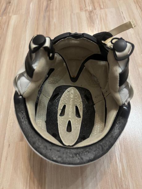 Dámska lyžiarska prilba salomon, salomon,m