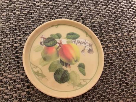 Mala plastová tacka,