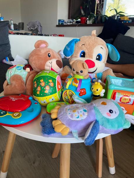 Interaktívne hračky pre malé deti, 