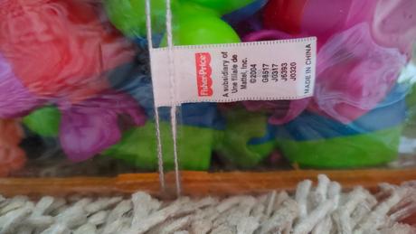 Skladačka písmenká fisher price, 