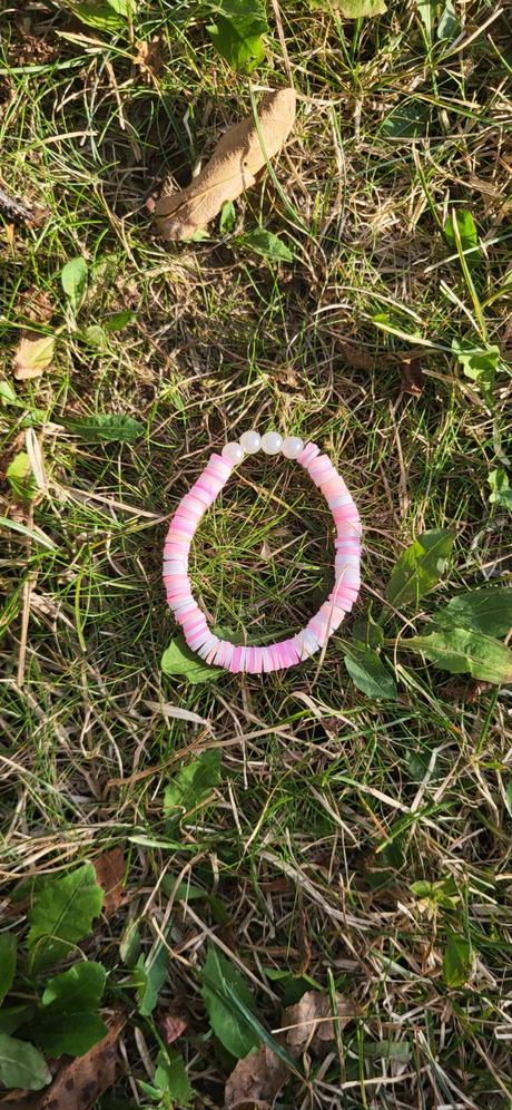 Ručne vyrobené náramky - 4 ks, 