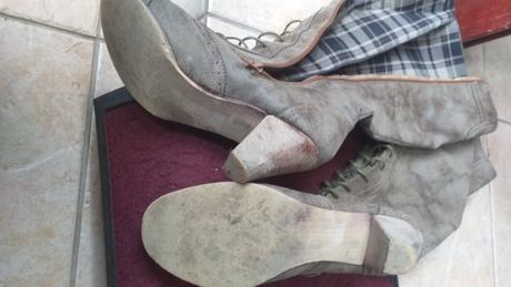 Cizmy na snurovanie, 40