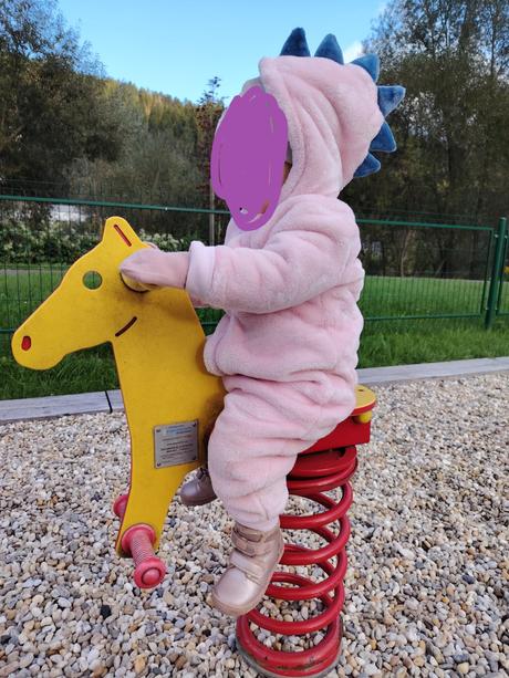 Rozkošný huňatý ružový overal s kapucňou dráčik, next,92