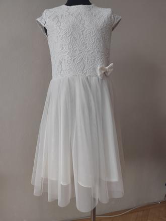 Krémové spoločenské šaty, 152