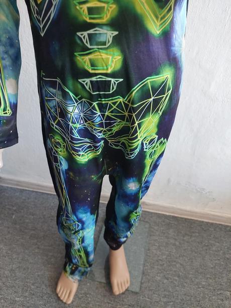 Kostra v tme svietiaci karnevalový kostým veľ.134-,