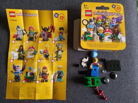 Lego minifigúrka vlak,