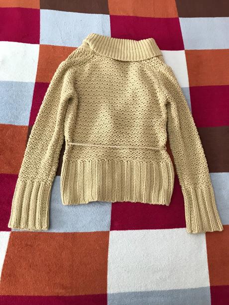 Sveter s gulickami na opasku, zn. mango - veľ. m, mango,m