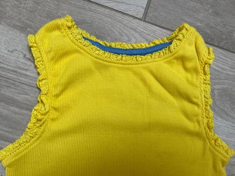 Vrúbkované letné tielko, 110