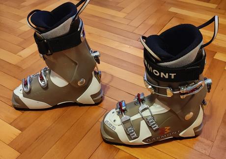 Detské skialpové lyžiarky, 23