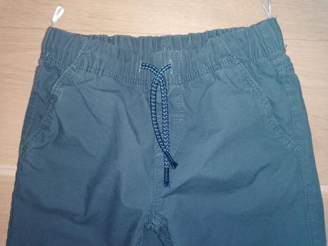 Kraťasy, c&a,122