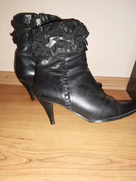 Dámske krátke čižmy z pravej kozy, 38