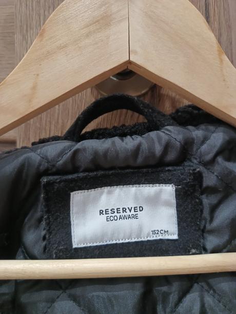Kabát reserved, reserved,152
