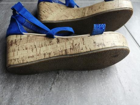 Sandálky kráľovská modrá v35, zapínanie na suchý z, 35