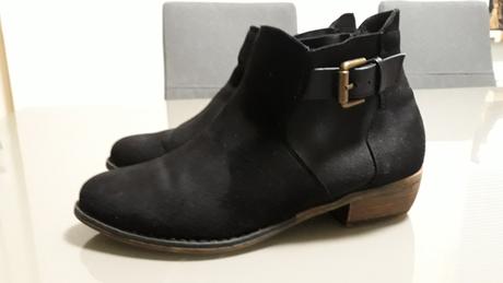 Kotníkové topánky, 37