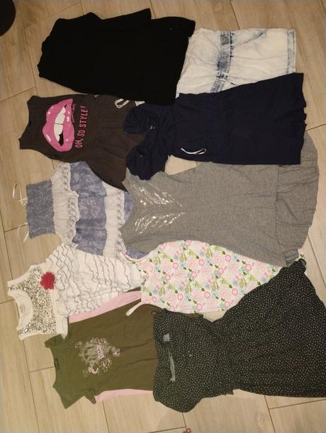 Balík oblečenia pre dievča 134-140, 122–134