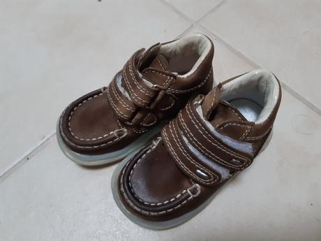 Kožene topanočky, 21