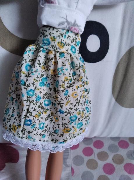 Sukne babiku barbie, 