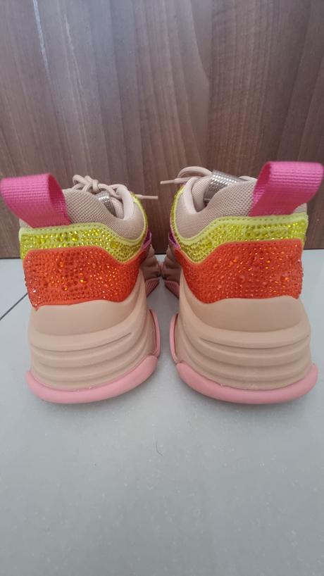 Tenisky, steve madden,37