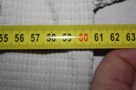 Bundicka s kapucnou, m