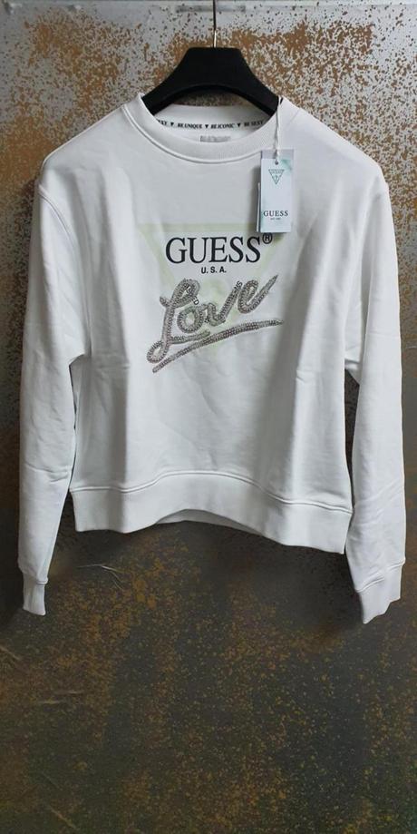 Pulover guess vel. m, guess,m