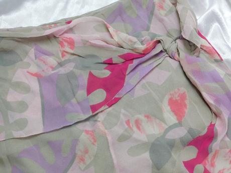 Luxusna hodvabna sukna, 38