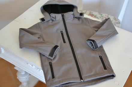 Detská sivá softshellová bunda 134, 134