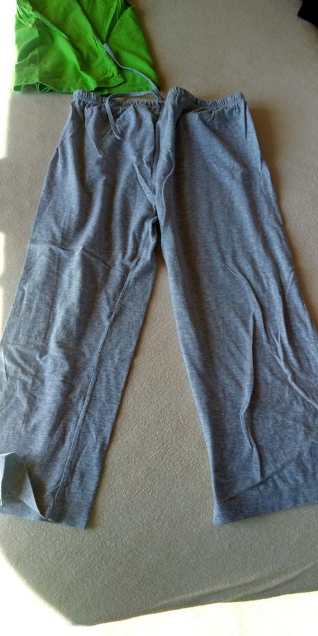 Tehotenske pyzamo aj s postou, m