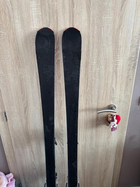 Zjazdové lyže atomic 163 cm, atomic,160-169 cm