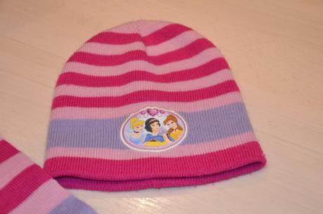 Čiapka so šálom, disney,92