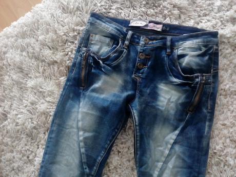 Skinny blue rags, 40