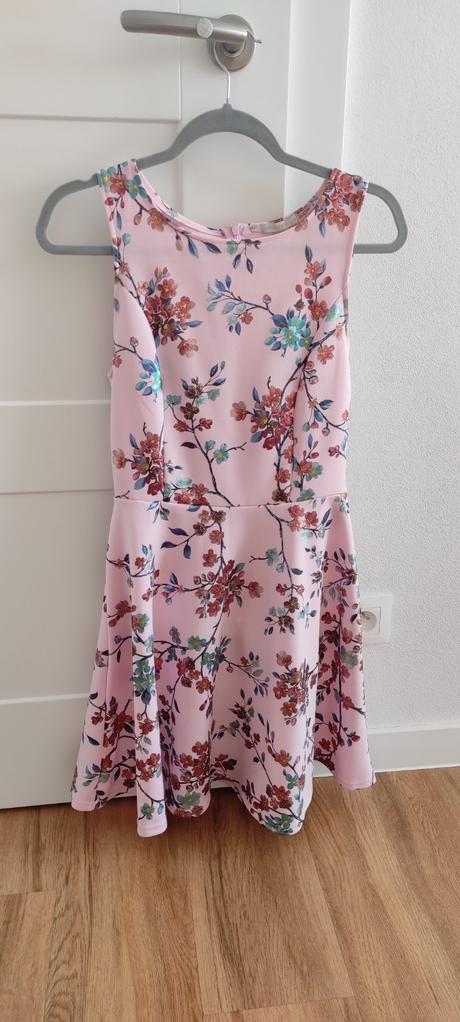 Sviatočné šaty, gate,m