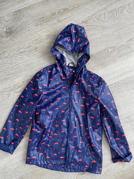 Pogumovana bunda, 128