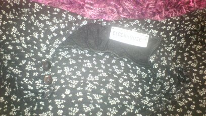 Elegantne znackove bluzky a nohavice ku tomu, m