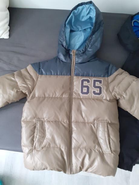 Zimna bunda, benetton,152