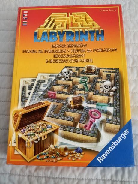 Spoločenská hra labyrinth honba za pokladom,