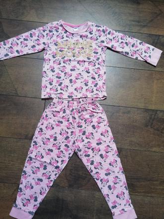 Pyžamko s minnie, c&a,110