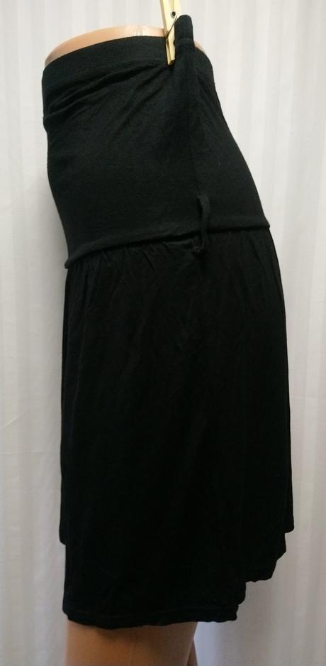 Dámske čierne elastické kraťasy, prettylittlething, m