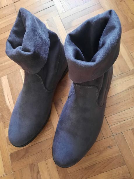 Nové dámske čižmy, 37