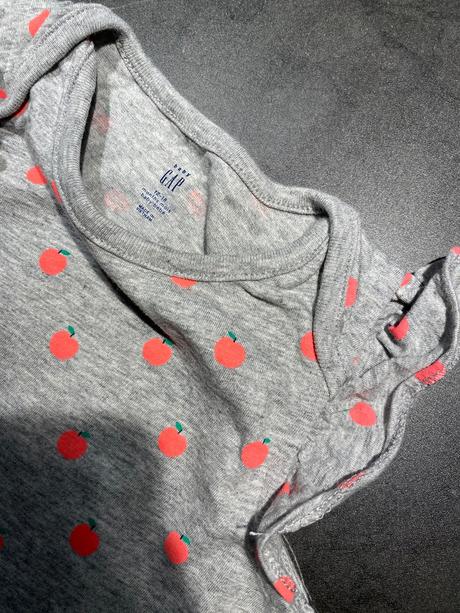 Sivé gap body s marhuľkami v.12-18, gap,86